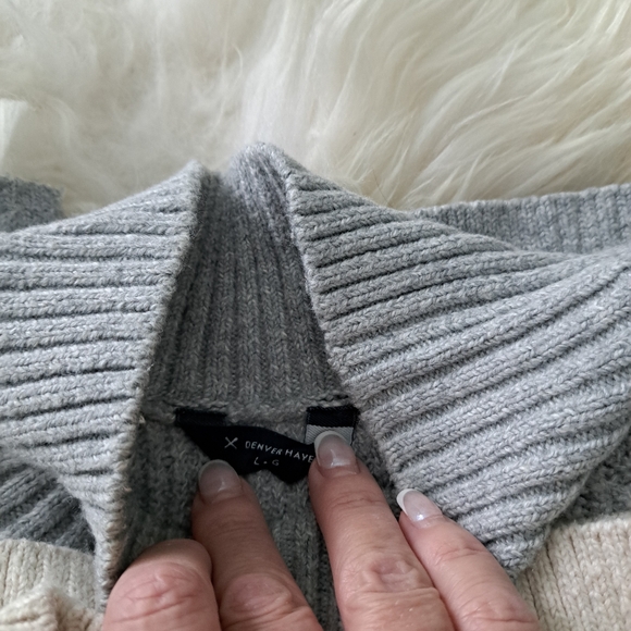 Sweater bundle - Picture 3 of 4